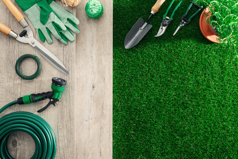 general maintenance in lawn care using tools